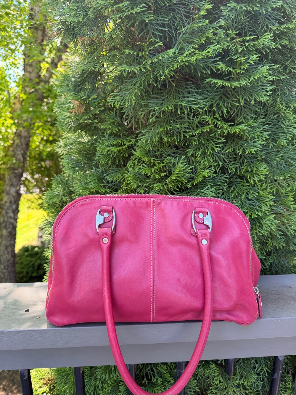 Jones New York Pink Leather Shoulder Bag